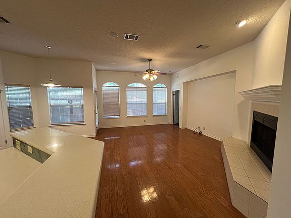 3rd image of 11015 Andenwood Dr