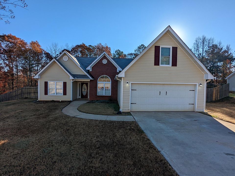 2nd image of 75 Hugh Dr