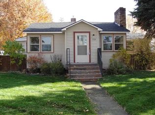 722 N Main St, Deer Park, WA 99006