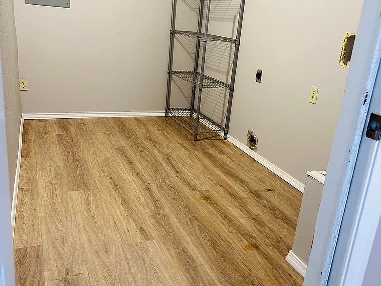 1417 Grand Pine Dr — Photo 11