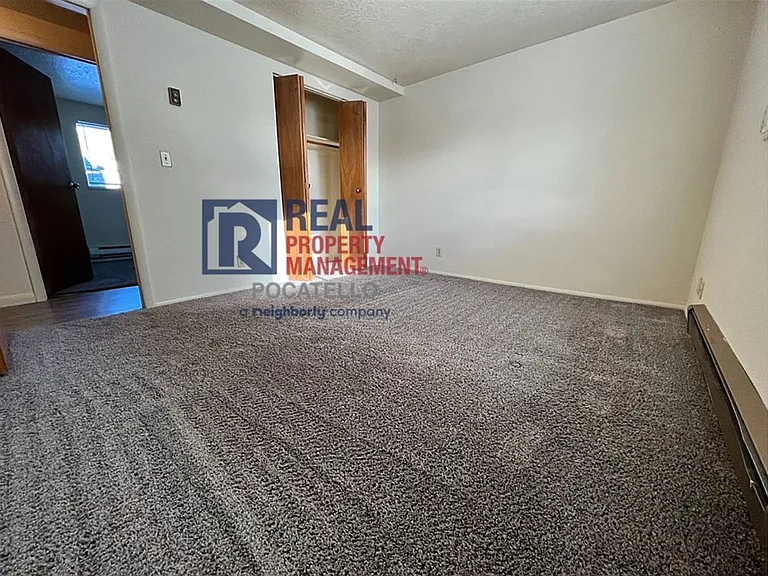 1234 S 2nd Ave — Photo 9