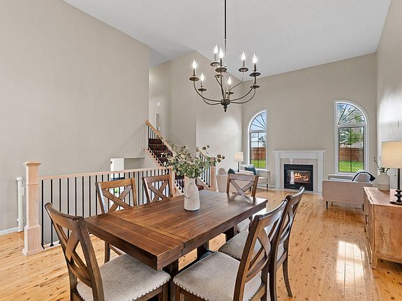 5th image of 14075 Teal Ct