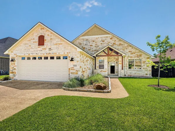 15628 Shady Brook Ln, College Station, TX 77845