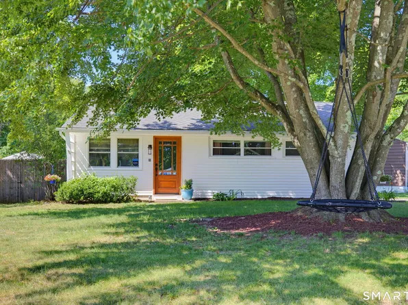 88 Lawncrest Drive, Southington, CT 06489
