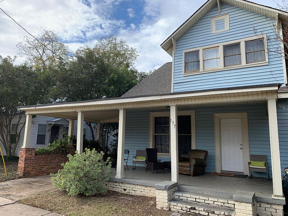 2nd image of 137 Childs St