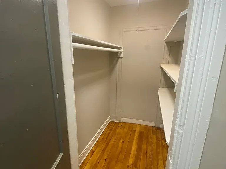 1521 Park Ave #R — Photo 9