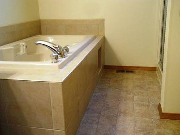 Beautiful Jacuzzi tub