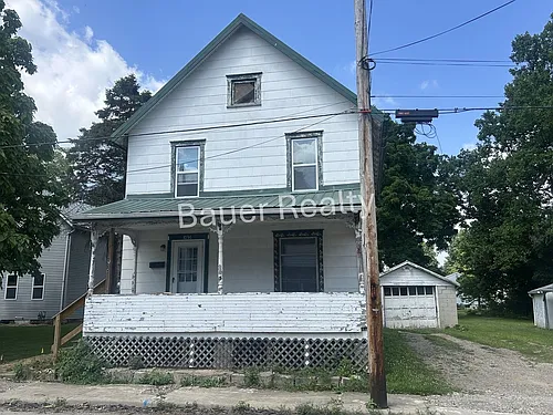 1036 Arch St Photo 1