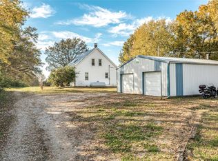 11637 Richwood School Rd, Lebanon, IL 62254