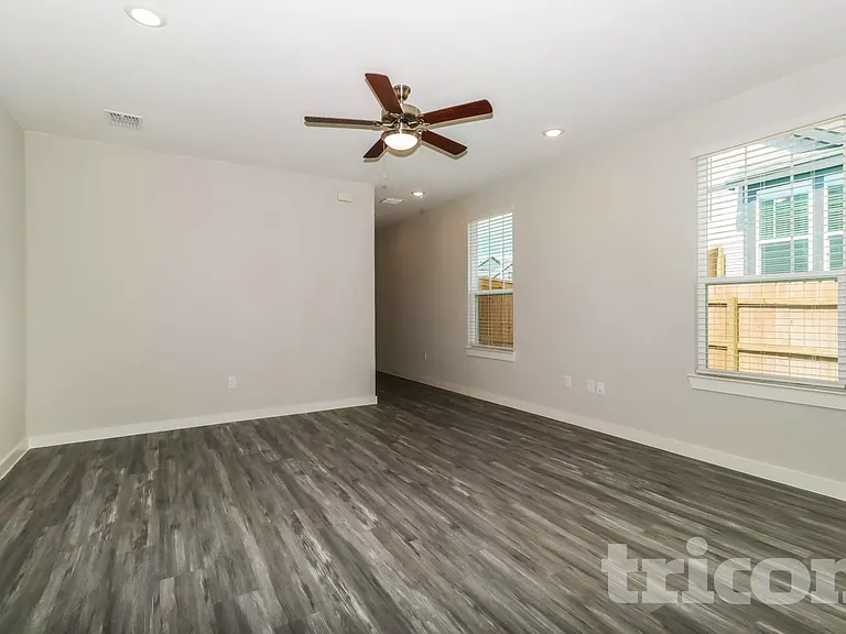 1709 Palo Verde Way — Photo 3