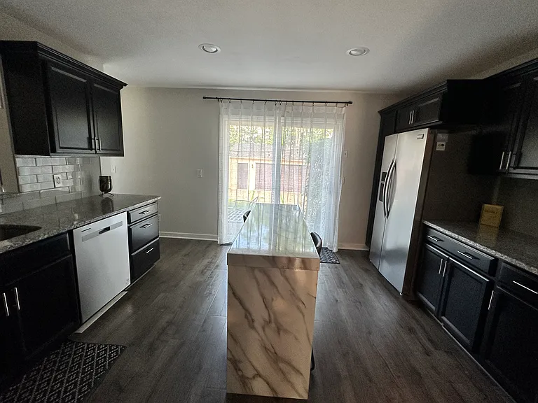 1451 Courtland Blvd — Photo 13