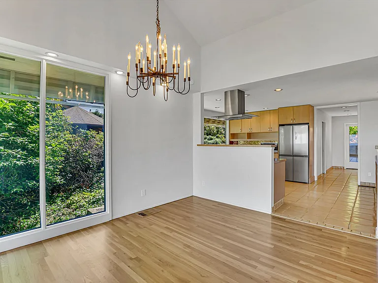 17642 Upper Cherry Ln — Photo 15