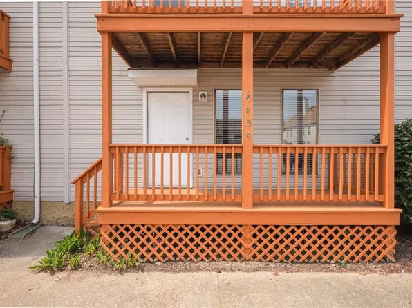 4754 Hollis Rd, Virginia Beach, VA 23455
