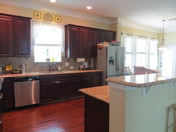 2nd image of 3075 Stanfield Ave