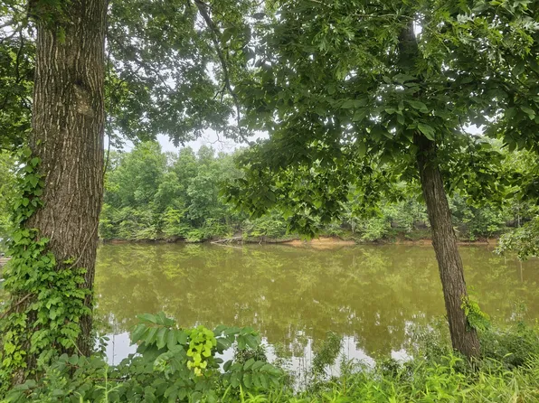 380 Duck Blind Rd Lot 206, Clifton, TN 38425