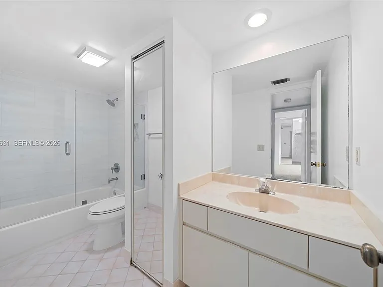 713 NW 99th Cir — Photo 13