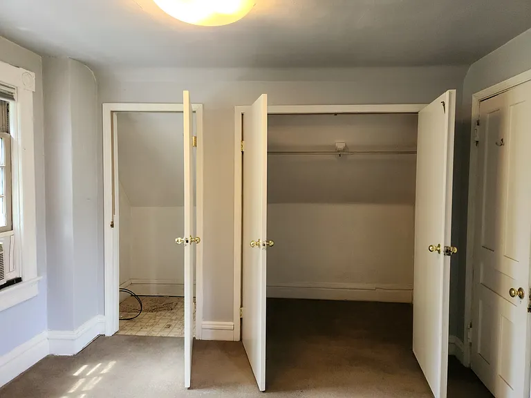 130 Maple Ave — Photo 9