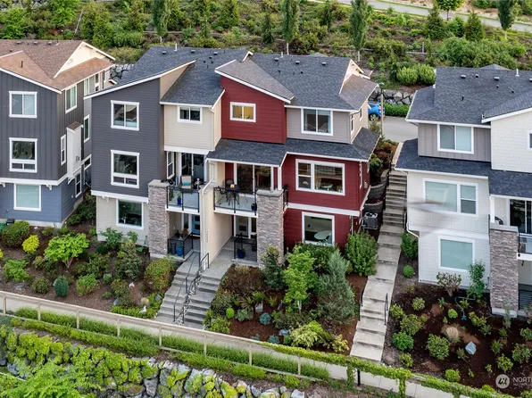 34402 SE Groshell Street, Snoqualmie, WA 98065