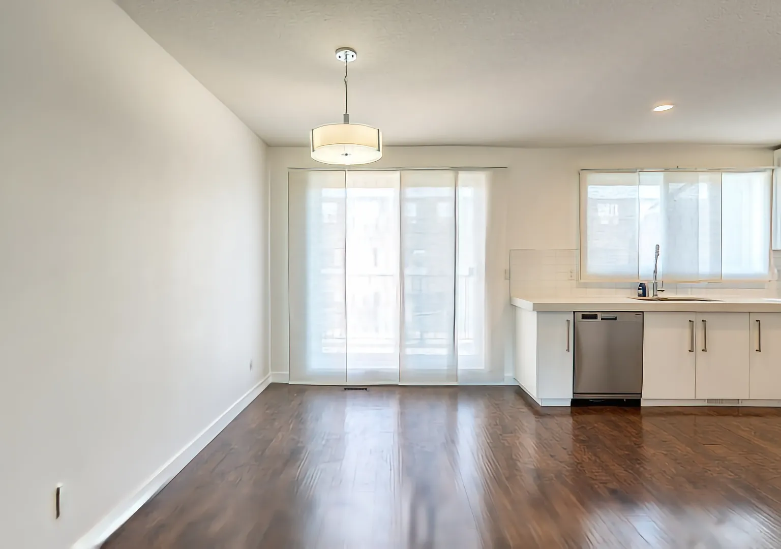 1530 Bayside Avenue SW (Rivairo) - Unit 303, Airdrie - Unit 303 — Photo 4