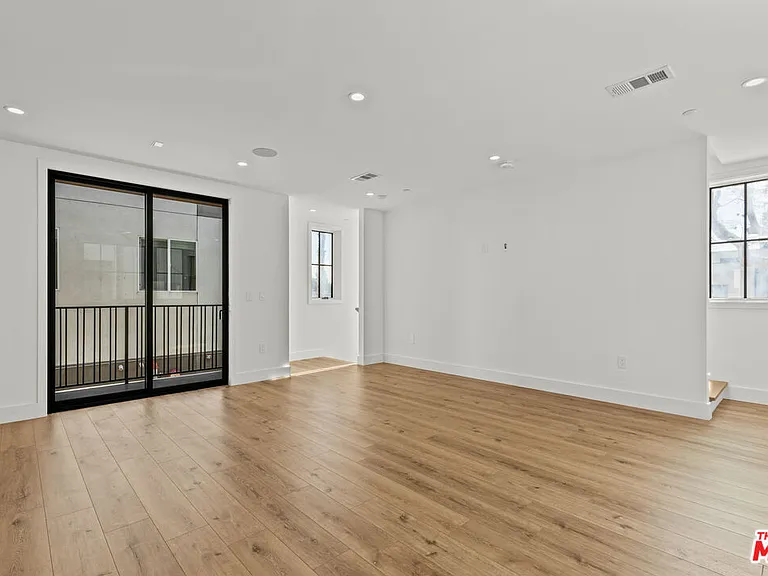 5536 Tova Rd — Photo 8