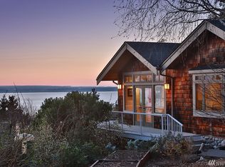 348 High St, Freeland, WA 98249