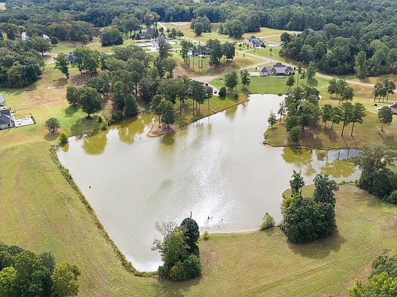 3rd image of 5823 Ginners Ln #17