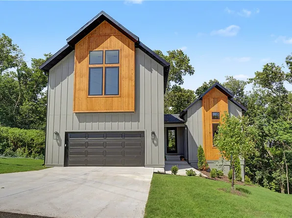 5 Minack Ln, Benton, AR 72714