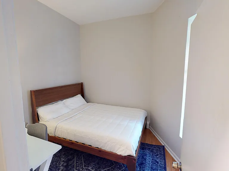 96 Hammond St #3 — Photo 22