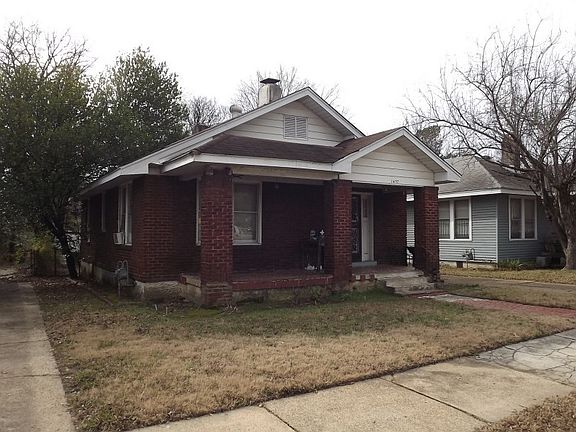 3rd image of 1437 Lyndale Ave