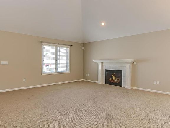 5th image of 113 Heatherton Ct