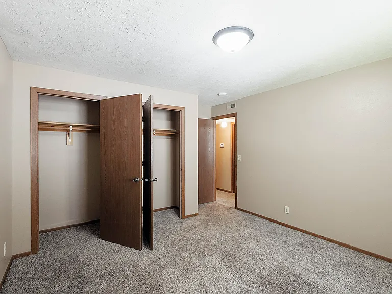 4225 N 60th St #5 — Photo 11