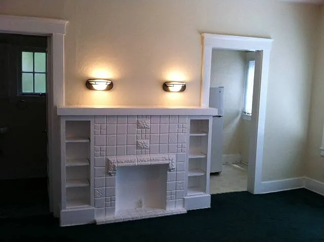 938 E Appleton St #6 — Photo 7