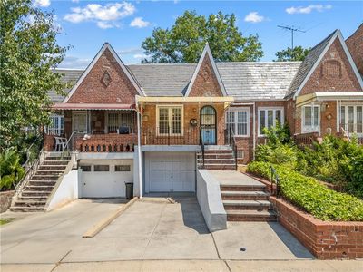 63133 Alderton St, Flushing, NY, 11374