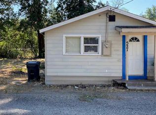 527 Stone Way, Weed, CA 96094