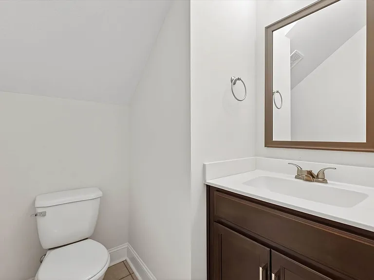 513 Herman Dr — Photo 21