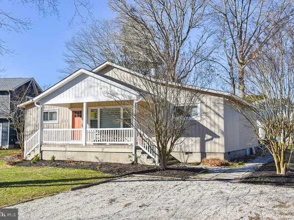 681 Collins St, Bethany Beach, DE 19930