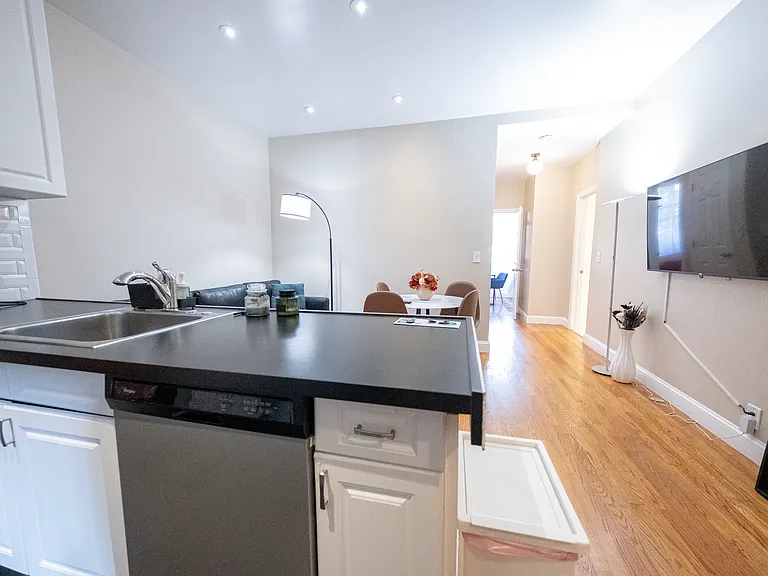 230 W 113th St #2D — Photo 12