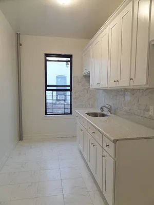 Rented by Meridian Properties | media 14