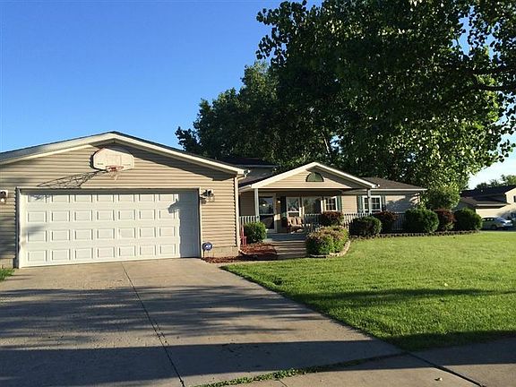 2nd image of 1825 Westfield Ct