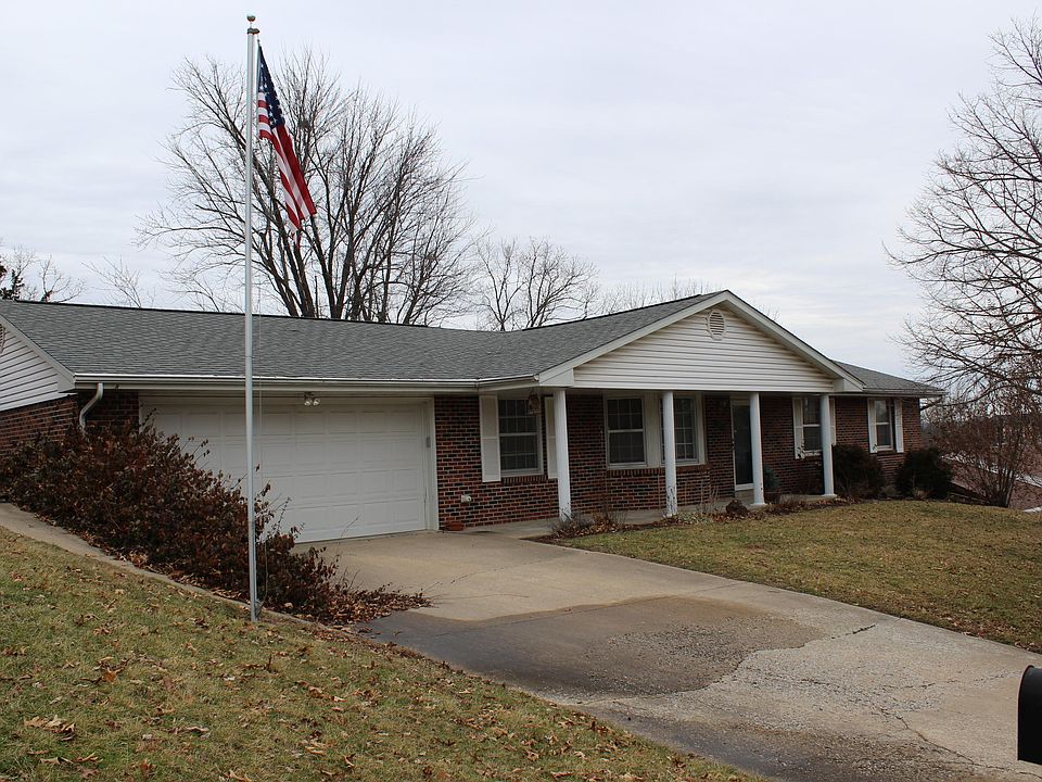 1st image of 1904 Bassman Rd