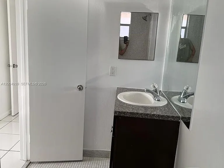 1880 N Congress Ave #302 — Photo 7