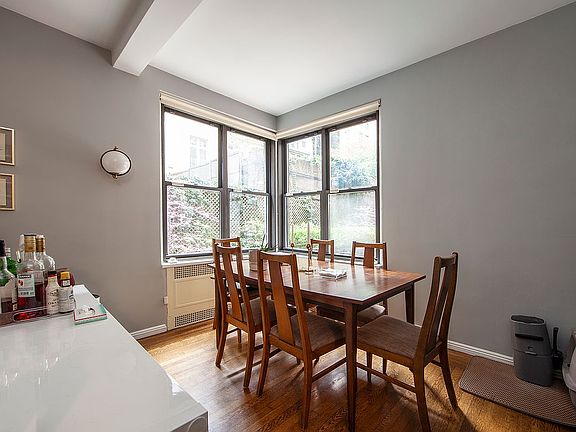 3rd image of 230 E 73rd St #1G