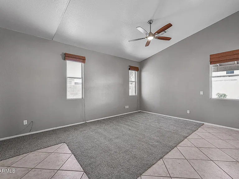 16224 W Jefferson St — Photo 13