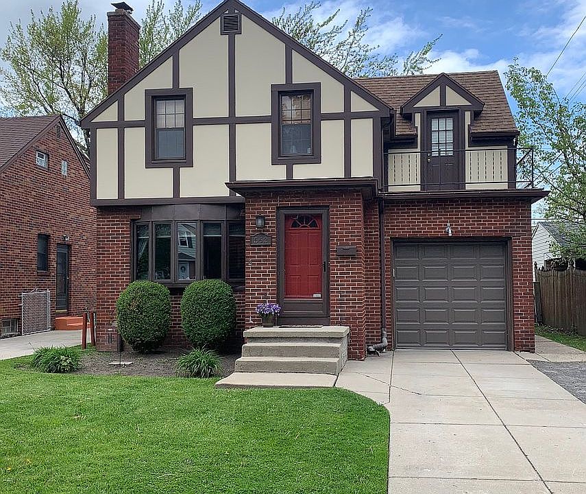 1st image of 562 Woodland Dr