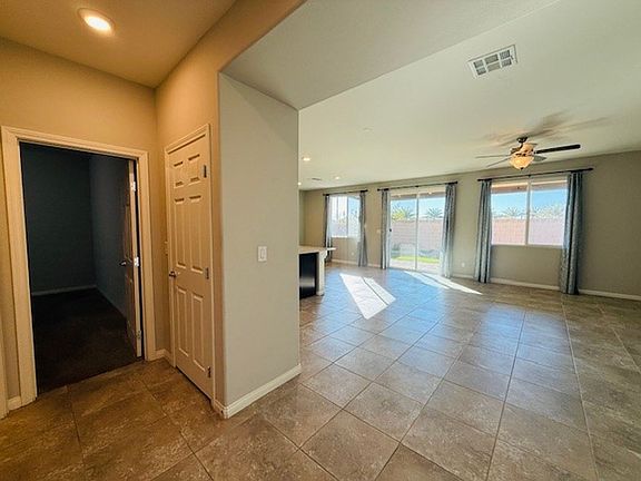 4th image of 4539 Stardusk Falls Ave