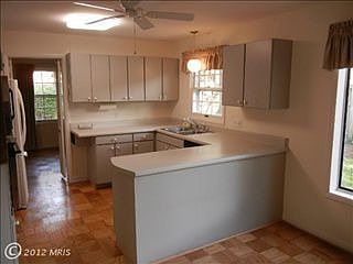 5th image of 5919 Westridge Ct