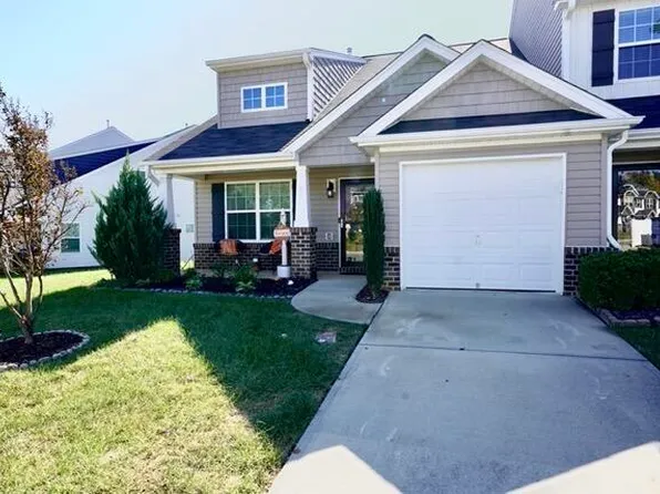 7513 Oliver Park Dr, Whitsett, NC 27377