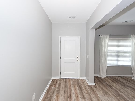 3rd image of 4006 Chadford Park Dr