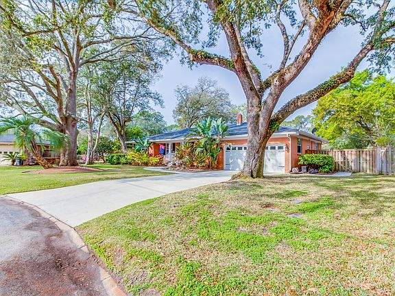 3rd image of 7130 San Sabastian Ave