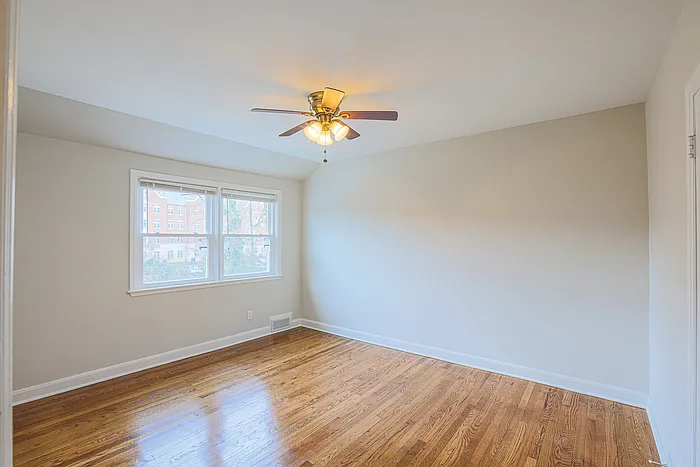 1500 Pentwood Rd — Photo 25